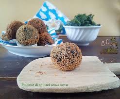 Queste frittelle contengono farina di ceci (ceci), avena, spinaci e pomodori d'uva. Polpette Di Spinaci Senza Uova Cucina Casareccia
