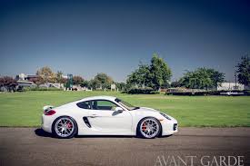 Seductive Looks Of Customized White Porsche Cayman Porsche Cayman S Porsche Avant Garde Wheels