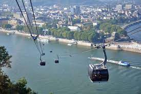 Die spektakuläre seilbahn über den rhein, das weindorf, das forum confluentes. Koblenz Wikitravel