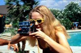 Released on october 10, 1997, boogie nights starred mark wahlberg, julianne moore, burt reynolds, john c. Boogie Nights Usa 1997 Kritik Artechock