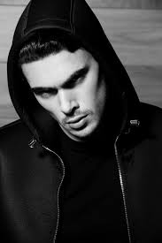 Modelo: » Fran Martínez, sensualidad racial.LOFF.IT