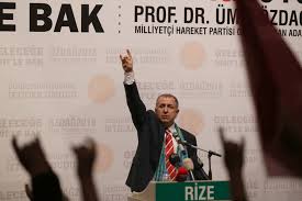 Bir tv kanalında konuşmcı olarak katılan yapan özdağ, i̇srail'in dünyadaki tüm yahudilere yönelik. Umit Ozdag Dan Carpici Iddia