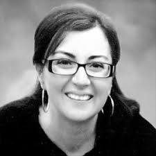 Orlanda AMORIM Obituary (2017)