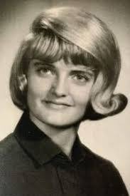 Kay Geer's Instagram, Twitter & Facebook