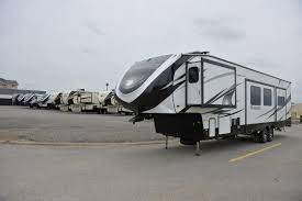 Lincoln elementary school, 9 km entfernt. Here They Grow Again Black Daimond Owners Open Rv Supercenter In Marion Marion Thesouthern Com