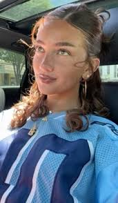 Morgan Schroeder (funnyflower22)