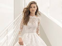 Un vero inno alla bellezza di tutte le donne! Abito Da Sposa In Pizzo La Nuova Collezione Rosa Clara Unadonna