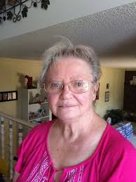 Today I am 60 years old. Years! I have no one, so I thank everyone who  wished me a happy birthday. 🧡