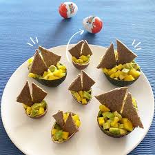 Club Kinder Les Bonheurs A Croquer En 2020 Kinder Surprise Recette Surprise