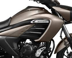 The intruder (1944 film), a 1944 mexican film starring carlos orellana. Intruder