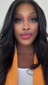 Sandy Parris's Instagram, Twitter & Facebook