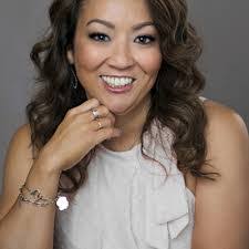 Tracy Ragsdale's Instagram, Twitter & Facebook