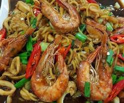 Resepi mee kicap wantan adam corrie 13. Resepi Sizzling Yee Mee Azie Kitchen Bahanresepi Hestiro Com