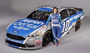 It seems like matt kenseth has a paint scheme change every year. Jayski S Nascar Silly Season Site 2017 Monster Energy Nascar Cup Series 10 Paint Schemes Nascar Race Cars Racing Nascar