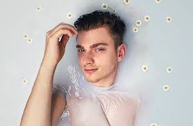 Cyril holtz is known for his work on братство волка (2001), братья систерс (2018) and она (2016). Cyril Schreiner Tiktok Star Wiki Biography Age Girlfriend Family Facts And More Wikifamouspeople