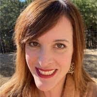 Stephanie Holder's Instagram, Twitter & Facebook