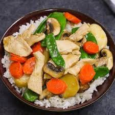 Moo Goo Gai Pan Delicious Chinese Mushroom And Chicken Dish Served In A Rice Bowl Chicken And Vegetables Yum Yum Chicken Asian Recipes