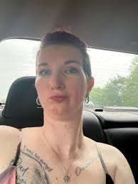 HELLO I WOULD LIKE TO INTRODUCE MY SELF , I'M TERRY AND I'M NEW TO THE  GROUP.