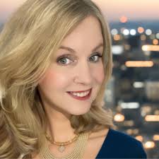 Is there a recommended travel agent for Hawaii?