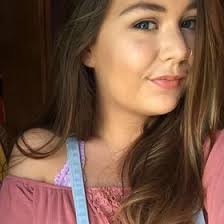 Sienna Glover (siennaglover)