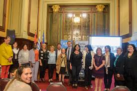 EMOCIÓN, SENSIBILIDAD Y COMPROMISO EN TESTIMONIOS DE “MUJERES MADRES” |  Parlamento del Uruguay