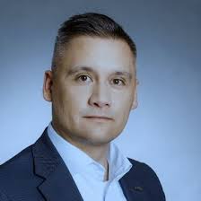 Jan Sedlacek в X: „Je to trystní. Jako bychom všichni byli idioti když nás  krmí těmito nesmysly. Vláda by měla na Taiwan, do Singapuru jezdit častěji,  tam mají tyto “hi-tech” věci jako