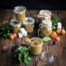Unter dem begriff deutsche küche werden verschiedene regionale kochstile und kulinarische spezialitäten in deutschland zusammengefasst. Selbstgemachte Gemusebouillon Gemusebruhe Rezept