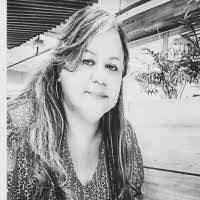 Lucia Baron's Instagram, Twitter & Facebook