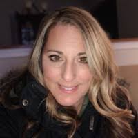 Jennifer Dobie's Instagram, Twitter & Facebook