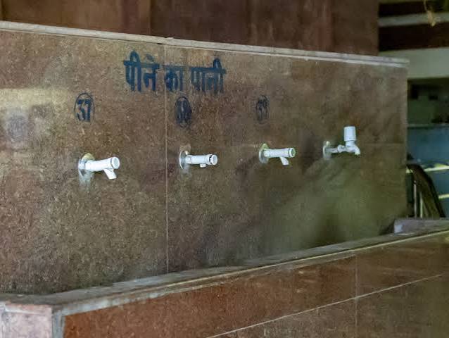 Railway passengers take note: If you drink water from station coolers, CAG has found E coli in samples from 8 locations - The Economic Times