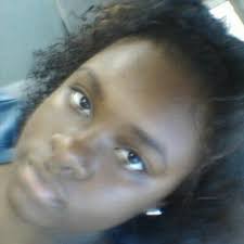 deonna jones (@modeonna)