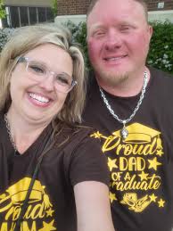 Liz Dabbs (@lizzdesignz) • Instagram photos and videos