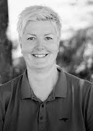 Ina Kern's Instagram, Twitter & Facebook