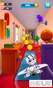 Your goal is to catch a thieving raccoon . Download Talking Tom Sky Run 1 2 0 1340 Apk Mod Money For Android