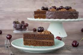 Schokoladen Nougat Torte Mit Kirschen Nougat Torte Schoko Kirsch Torte Sally Kuchen