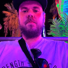 I need to ask, how do you guys find motivation to paint your minis? I  haven't done it all summer and I don't really feel like doing it for some  reason. What