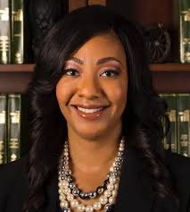 Business Notes: Hispanic business leaders to be recognized Wednesday; Altra  Credit sets community service day