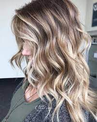 The best wash and wear cuts for wavy hair. 70 Devastatingly Cool Haircuts For Thin Hair