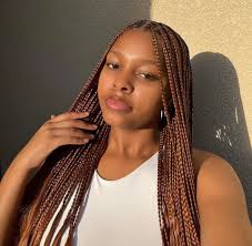 Women What body language do you use to say, "don't approach?" Men What body  language do you see from women that says, "she's not approachable? "