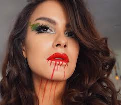 Here are pictures of this year's best haircuts and hairstyles for women with short hair. 12 Vampire Hairstyles For Your Virtual Halloween Parties 2020 Update