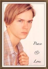 river photo shoots おしゃれまとめの人気アイデア pinterest mrs poirot 俳優 リバーフェニックス リヴァ