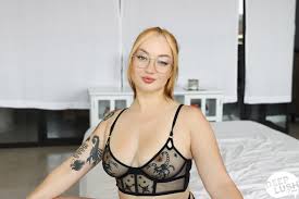 Emma Magnolia Big Pleasure Deep Lush - FoxHQ