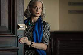 They began dating sometime in 2013. Even Jodie Foster Is Still Trying To Figure Jodie Foster Out The New York Times