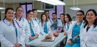 +34 91 497 54 86. Adelantan Graduacion Para 59 Estudiantes De Medicina Wipr