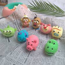instagram 上的rita s手作甜心 蛋殼戚風不零售需搭配7吋蛋糕才能加購 chiffoncake toystory4 cutefood foodiartist ritas手作甜心 造型 christmas ornaments novelty
