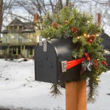 There's also a site devoted just to halloween yard decorations. Best Outdoor Christmas Decorations Lights For 2020 Hgtv