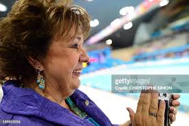 112 Debbie Deb Photos & High Res Pictures