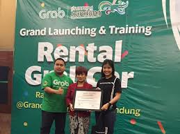 Kereta yang penuh bergaya dengan harga yang menakjubkan. Jelajah Wisata Di Bandung Lebih Nyaman Dengan Sewa Grabcar