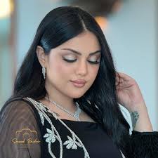 𝐌𝐚𝐤𝐞𝐮𝐩, 𝐅𝐚𝐬𝐡𝐢𝐨𝐧 & 𝐉𝐞𝐰𝐞𝐥𝐫𝐲 𝐕𝐢𝐝𝐞𝐨𝐠𝐫𝐚𝐩𝐡𝐞𝐫