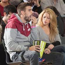 Shakira and gerard pique's family vacation photo album: Goal On Twitter Happy Birthday To Barcelona Star Gerard Pique And His Partner Shakira Football S Most Famous Couple